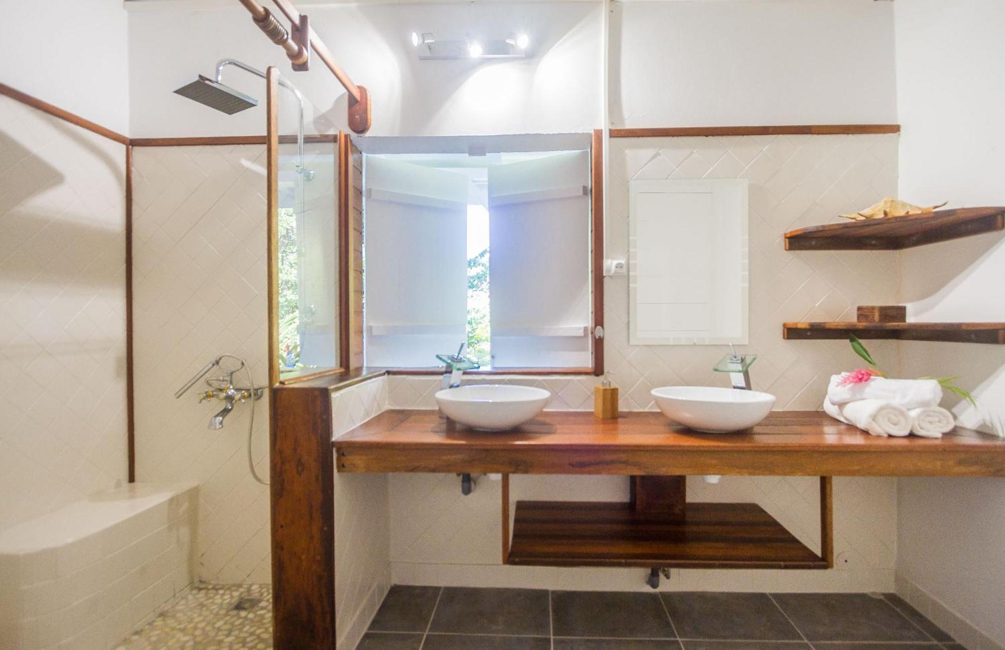 Ecolodges Karet Deshaies Exteriér fotografie
