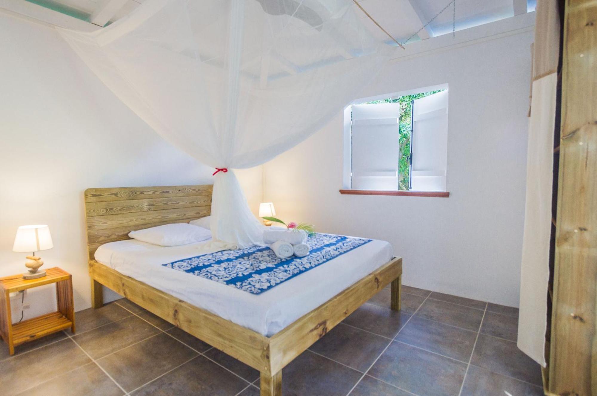Ecolodges Karet Deshaies Exteriér fotografie